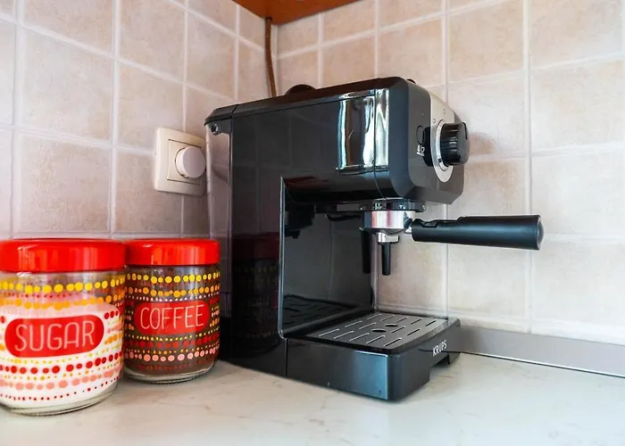 Apartma Tri Oljke Διαμέρισμα *